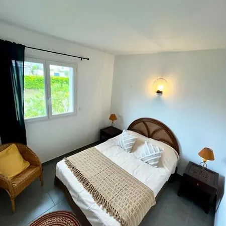 Maison Charmante A Avec Piscine Partagee Ghisonaccia