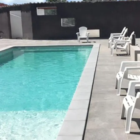 Casa de Férias Maison Charmante A Avec Piscine Partagee Ghisonaccia