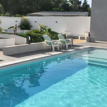 Maison Charmante A Avec Piscine Partagee * Ghisonaccia